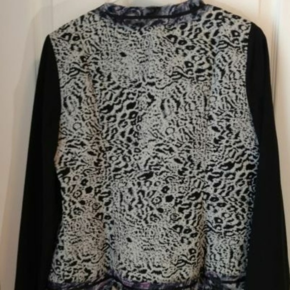 SOLD Chico's  NEW Jacket Mixed Animal Ponte Jacket 0 - Picture 6 of 7